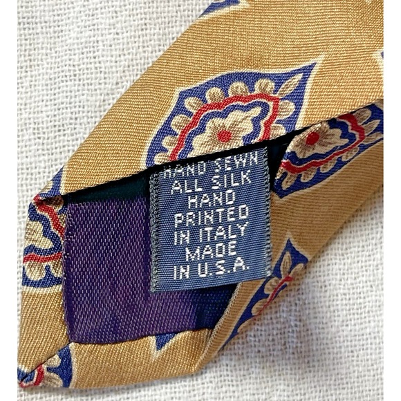 Jos A‎ Banks signature collection 100% silk neck tie Tan W/ Dark Blue & Gold - Picture 3 of 5